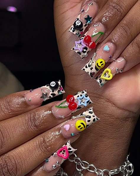 This junk nail set ate uppppp😮‍💨🤩 #nailtech #nailinspiration #inspo #houstontx #houstonnails #houstonnailtech #explore #junknails #ate #beginner #cheetahprint #y2k #y2knails Junk Yard Nails, Birthday Nail Inspo Acrylic, Classy Short Nails, Medium Length Nails, Long Nail Ideas, Length Nails, Junk Nails, Hard Nails, Different Nail Designs