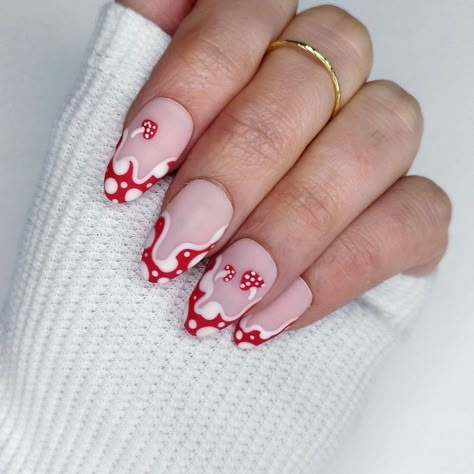 Cute Cottagecore Nails, Red Mushroom Nails, Mushroom Nail Designs, Nails Mushroom, French Tips Almond, Mushroom Nail Art, Cottagecore Nails, Mushroom Nails, Flower Cottagecore