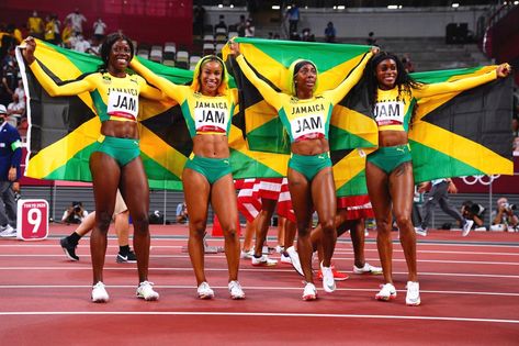 Carribean Culture, Workout Baddie, Jamaica Aesthetic, Women Track And Field, Shelly Ann Fraser, Track Pictures, Sporting Legends, Raheem Sterling, Track And Field Athlete