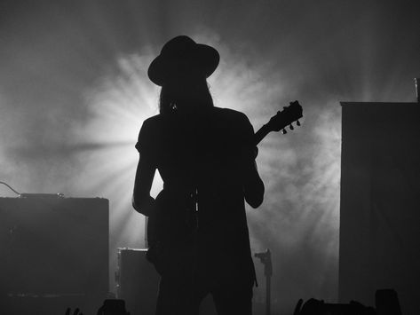 Preview: James Bay – Electric Light Tour | Shutter 16 Magazine Hold Back The River, 16 Magazine, Julia Michaels, James Bay, Forbes Magazine, Electric Light, Wild Love, Electric Lighter, Raleigh Nc