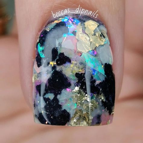 Black Opal Nail Designs, Unique Dip Nails, Large Glitter Nails, Encapsulated Foil Nails, Capsulated Acrylic Nails, Iridescent Gel Nails, Black And White Dip Powder Nails, Opal Nails Gel, Black Opal Nails