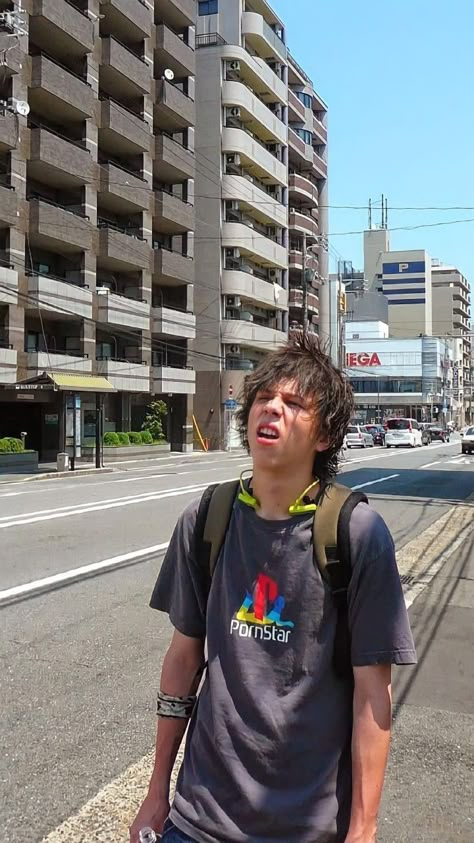 Rubius Japón 2009 | Rubius, Rubiusomg, Irina y rubius Gamer Boys Aesthetic, X Male Reader, Gamer Boy, Instagram Selfie, Foto Poses, Look At You, Home Ideas, Boy Outfits, Youtubers