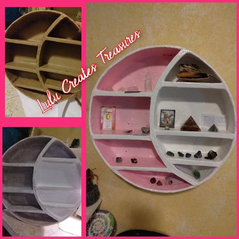 Cardboard organizer for my crystals. Made with cardboard and paper mache. Paper Mache Organizer, Paper Mache Storage, Paper Mache Wall Shelf, Diy Paper Mache Shelf, Paper Mache Shelves, Cardboard Shelf Diy, Cardboard Shelves Diy, Cardboard Diy Room Decor, Cardboard Room Decor