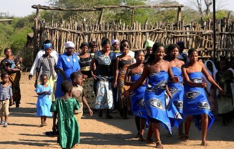 World traditional Attires | Real Families: Attending a Traditional Malawian Wedding Malawian Traditional Attire, Malawian Wedding, Traditional Attires, Global Dress, Real Family, Dress Attire, African Fashion Modern, African Traditional Dresses, African Textiles