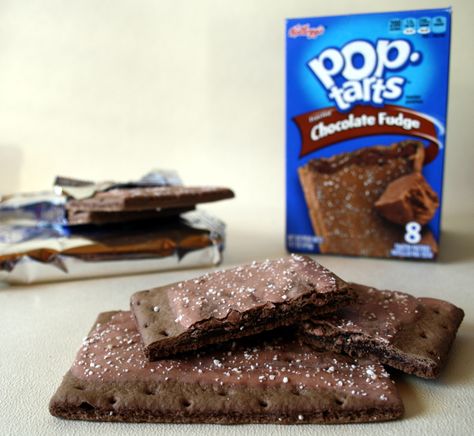 Pop tarts - Frosted Chocolate Fudge Pop Tarts Aesthetic, Chocolate Poptart, Chocolate Pop Tarts, Fudge Pops, Chocolate Sundae, Baked Dessert, Pretty Desserts, Mini Stickers, Pop Tart