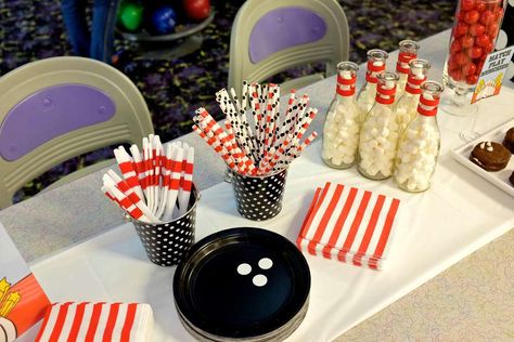 Bowling Alley Birthday Party Decor, Bowling Alley Party, Kids Bowling Party, Birthday Party Planning Checklist, Birthday Bowling, Kids Bowling, Pinwheels Party, Bowling Birthday Party, Bowling Birthday