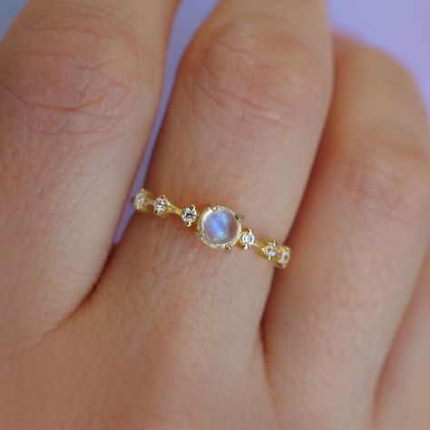 ✨ Moonlight Ring ✨ A radiant moonstone, and sparkling white topaz, set in solid 14k gold — a celestial treasure to light up your style. 🌙 Moonstone Wedding Ring, Calm Night, Rings Moonstone, Pretty Jewelry Necklaces, Handmade Gemstone Jewelry, White Topaz Rings, Hues Of Blue, Birthday Inspo, Tiny Star