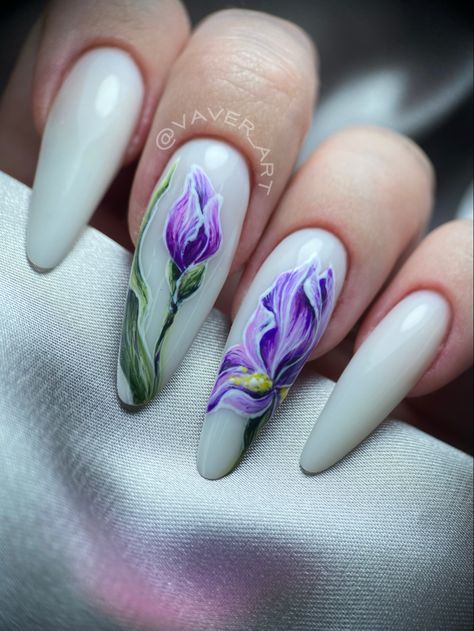 Iris Flower Nail Art, Iris Nail Art, Iris Nails, Water Nail Art, Emoji Nails, Cartoon Nail Designs, Funky Short Hair, Water Nails, Lavender Nails