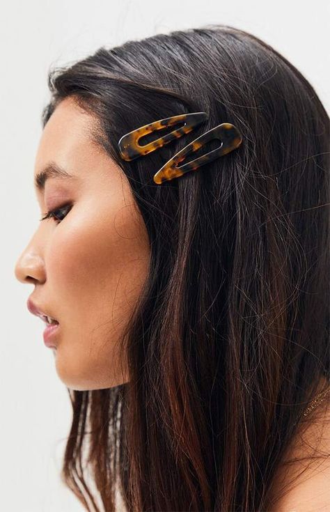 LA Hearts Tortoiseshell Snap Hair Clip 2-Pack Snap Hair Clip Hairstyles, Hairstyles With Snap Clips, Snap Clip Hairstyles, Snap Clips Hairstyles, Hair Snap Clips, Hairstyle Hacks, Hair Clip Hairstyles, Ground Hog, Snap Hair Clips