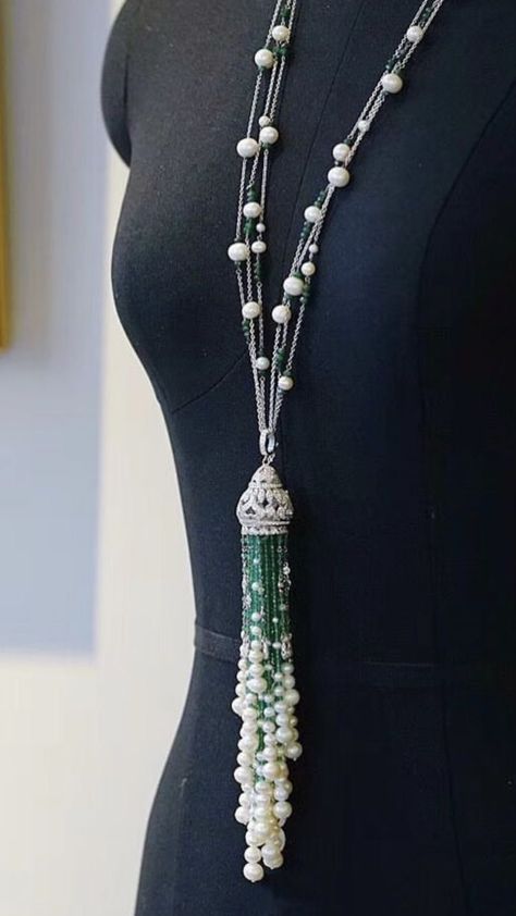 Beaded Necklace Designs, Antique Jewelry Indian, Diamond Jewelry Designs, Long Beaded Necklace, Tassel Jewelry, Handmade Jewelry Diy, A Necklace, Jewelry Design Necklace, Be Beautiful