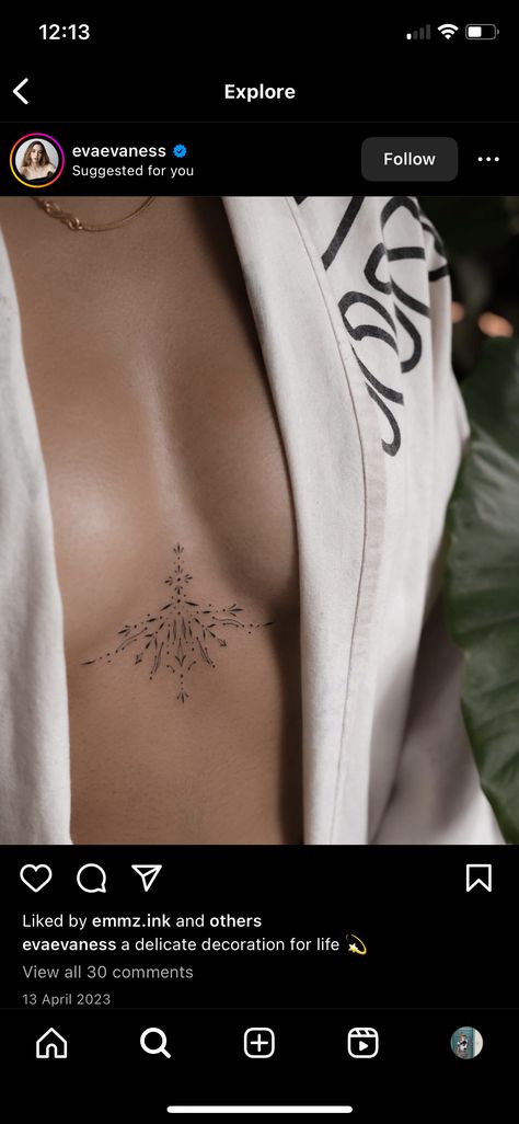 Spiritual Tattoos Sternum, Sternum Fine Line Tattoo, Simple Women’s Sternum Tattoo, Ornamental Spine Tattoos For Women, Tattoo In The Middle Of The Chest, Sternum Tattoo Designs For Women, Inbetween Breast Tattoo Ideas, Sternum Tattoo Ornamental, Delicate Sternum Tattoo Women