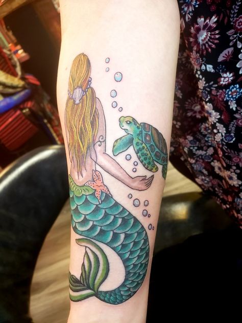 Mermaid And Sea Turtle Tattoo, Mermaid And Turtle Tattoo, Cheetah Tattoos, Tropical Tattoos, Cheetah Tattoo, Turtle Tattoos, Tropical Tattoo, Themed Tattoos, Mermaid Tattoo Designs