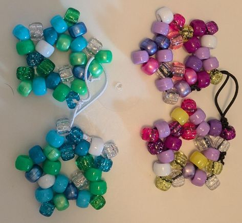 Fidget bead stars up on my Etsy!! #smallbusiness #kandi #fidget Kandi Fidget Toy, Bead Stars, Kandi Star, Starred Up, Desk Toys, Fidget Toy, Mix Style, Wedding Basket, Columbus