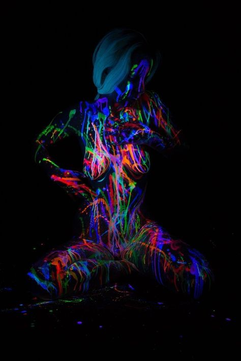 Neon Ghost, Uv Photography, Neon Photoshoot, Neon Paint, Neon Photography, Bouidor Photography, Abstract Art Images, Nightclub Design, Body Art Photography