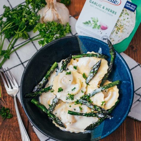 Ravioli & Asparagus with Garlic & Herb Cream Sauce — Alouette Cheese Herb Cream Sauce, Alouette Cheese, Spreadable Cheese, Cheese Ravioli, Herb Cheese, Herb Sauce, Fresh Asparagus, Cooking For Two, Cheese Pasta