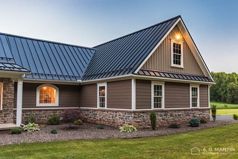 Tin Roof And Siding Color Combinations, Brown Metal Roof Houses, Tan House Black Roof, Black Metal Roof Farmhouse, Metal Roof And Siding Color Combinations, House With Black Metal Roof, Brown Tin Roof, Metal Roof Houses Color Combos, Tin Roof House