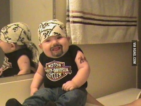 Gangster Baby Funny Baby Costumes, Funny Kid Costumes, Diy Baby Costumes, Harley Baby, Biker Baby, Baby Boy Halloween, Baby Kostüm, Boy Halloween Costumes