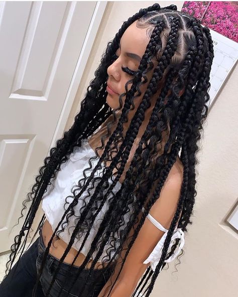 POST PAGE🧸 on Instagram: “In love w this hair 😍 #explore#explorepage#viral#baddie#views#hair#dreads#hairstyles#longhair#curlyhairstyles” Bohemian Braided Hair, Hair Dreads, Dreads Hairstyles, Braids Styling, Triangle Box Braids, Cute Box Braids, Kid Hair, Bohemian Braids, Twist Braid