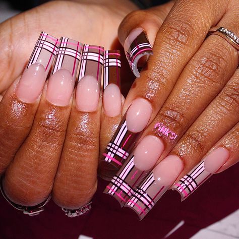 Brown And Pink Nails, Burberry Nails, Duck Nails, Plaid Nails, Unique Acrylic Nails, Nail Fashion, High Maintenance, Pink Nail Designs, Pink And Brown