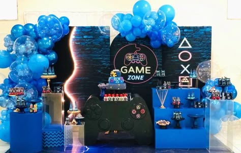 Playstation Birthday Party, Playstation Birthday, Gamers Party Ideas, Playstation Party, Game Theme Party, Astro Bot, 14th Birthday Party Ideas, Gaming Party, Gamer Birthday