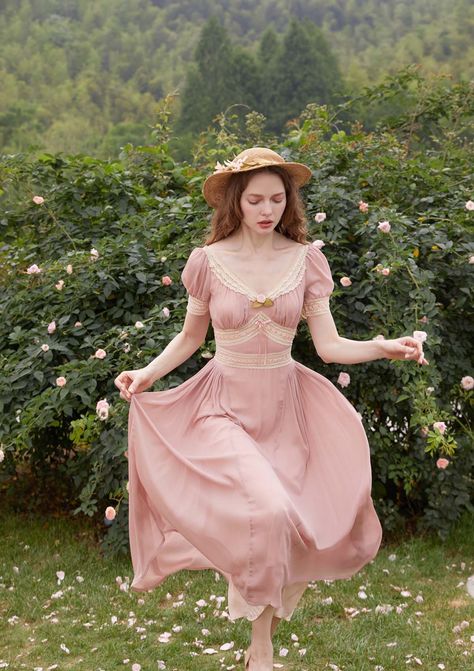 Dresses Reference Pose, Romantic Era Fashion, Feminine Romantic Fashion, Poem Dress, Summer Poems, Cottage Core Dresses, Romantic Clothes, Detachable Sleeves, Princess Dresses