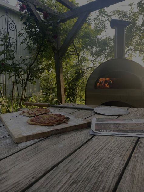 Pizza Oven Aesthetic, Oven Aesthetic, Homemade Aesthetic, Dream House Aesthetic, House Aesthetic, Pizza Night, Pizza Oven, Pin Board, Oven