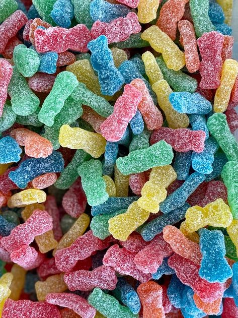 Candy Pics Aesthetic, Sour Candy Aesthetic, Sour Patches, Sour Gummy Candy, Sour Food, Candy Gummies, Sour Candies, Candy Sour, Sour Gummies