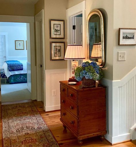 Entrance Way, Blue Hydrangeas, Nancy Meyers, Up House, Living Room Inspo, Dream House Decor, Dream Home Design, House Rooms, House Inspo