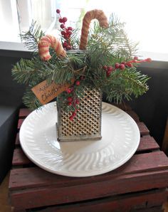 This needs a light and a snowman it would be perfect!  Another great way to use those old graters. Prim Christmas, Country Christmas Decorations, Christmas Centerpiece, Cheese Grater, Christmas Arrangements, Primitive Christmas, Noel Christmas, Christmas Floral, Ornament Crafts