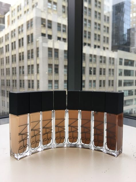 Nars Foundation Shades, Basic Makeup Items, Shades Aesthetic, Foundation Nars, Best Foundation Makeup, Bee Makeup, Makeup Luxury, Nars Foundation, Chanel Cosmetics