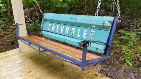 Tailgate swing Chevy Tailgate Bench, Truck Tailgate Bench, Tailgate Bench, Car Part Art, Car Parts Decor, Headboard Benches, Car Part Furniture, Automotive Furniture, Car Furniture