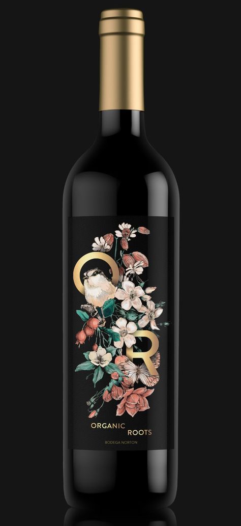 30 Wine Label Design Inspiration & Branding Examples - Texty Cafe Label Design Inspiration, Wine Label Inspiration, Branding Examples, Wine Etiquette, Wine Bottle Label Design, Wine Label Packaging, Wine Packaging Design, Wine Logo, Wine Bottle Design