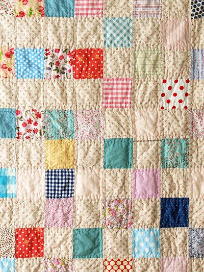 Quilt3 Quilt From Vintage Linens, Doll Quilts Vintage, Girls Patchwork Quilt, Antique Patchwork Quilt, Grandma’s Garden Quilt, Summer Quilts, Pretty Quilt, Patchwork Quilt Patterns, Quilting