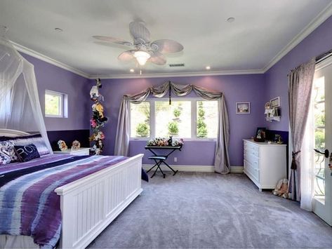 Purple Bedroom Walls, Purple Bedroom Design, Purple Bedroom Decor, Bedroom Purple, Purple Bedrooms, Purple Bedroom, Purple Rooms, Dekorasi Kamar Tidur, Bohemian Bedroom Decor