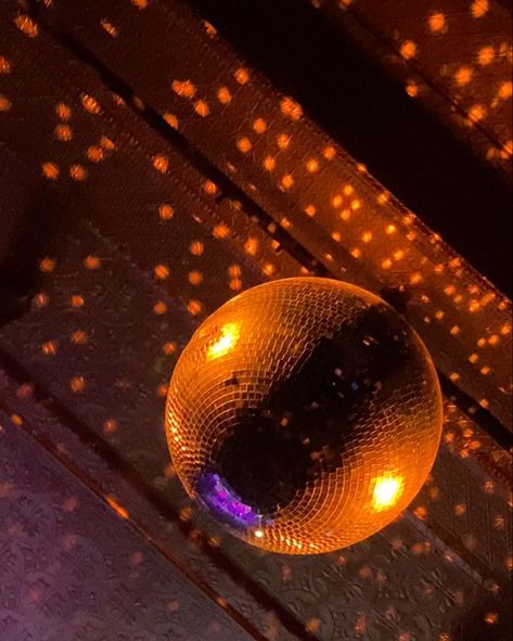 Orange Rock Aesthetic, 70s Orange Aesthetic, Taylor Swift Orange Aesthetic, Mirror Ball Aesthetic, Taylor Swift Orange, Orange Disco Ball, Mirrorball Aesthetic, Aesthetic Disco Ball, Karma Aesthetic