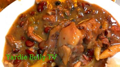 Jamaican Stew, Jamaican Stew Peas, Beans Stew, Stew Peas, Caribbean Foods, Peas Recipe, Jamaican Dishes, Jamaican Food, Vegetable Stew