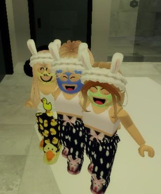 Me and my two besties having a sleep over in roblox rp *it is a rp* Roblox Besties, Two Besties, Sleep Over, Baby Mobile, Sleep