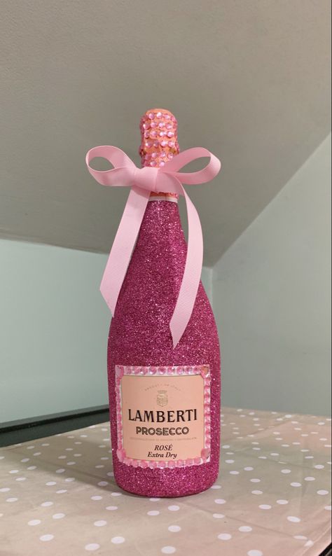 champagne bottle, glitter, pink, rhinestones, 21st birthday, gift idea, diy Glitter Bottle Diy, Bottle With Glitter, Alcohol Bottle Decorations, Glitter Champagne Bottles, Custom Champagne Bottle, Alcohol Bottle Crafts, 21st Bday Ideas, Personalized Wine Bottles, Glitter Champagne