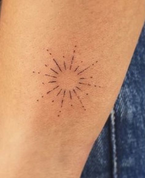 Boho Star Tattoo, Dainty Sunshine Tattoo, Delicate Sun Tattoo, Sun Fine Line Tattoo, Sun Tattoo Placement, Dainty Sun Tattoo, Sunshine Tattoo Ideas, Fine Line Sun Tattoo, Tiny Sun Tattoo