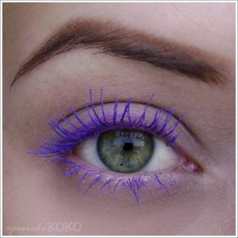 #LilacPurpleViolets  Purple Mascara! I wanna try this on my lower lashess  #Lilac #Purple #Violet Purple Mascara, Color Mascara, Colored Mascara, Maquillage On Fleek, Blue Mascara, How To Apply Mascara, Blue Makeup, Eye Make, Artistry Makeup