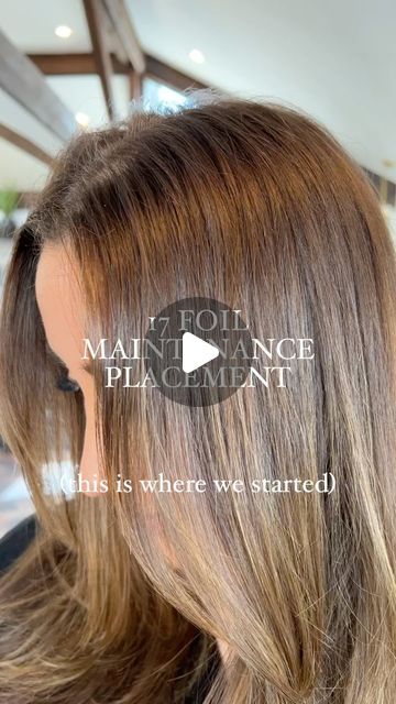 CARLY  ZANONI • Color & Placement Expert For Hairstylists on Instagram: "17 FOIL MAINTENANCE PLACEMENT! Save this post for later 🫶🏼  Some maintenance appointments require a lot of foiling, but if you’re wanting more dimension and a guaranteed placement to be sure you do NOT overfoil, this is one of my faves!   NOTES: 👉🏼 every foil was weaved and backcombed (I used my Blonde Chronicles Diffuser brush which is available at the link in my bio!)  👉🏼 every foil was also OVER DIRECTED. This is SO important because it creates such a soft blend!  Was this video helpful? Let me know below!   ⚠️ BCU fam: this placement is covered in the “3 Layers Of Lived In” video" Brown Hair Foils, Blonde Chronicles, Lightening Dark Hair, Diy Balayage, Hair Color Placement, Blonde Foils, Platinum Highlights, Hair Foils, Foil Highlights