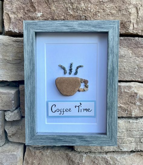 JoyfulPebbleArt - Etsy UK Sea Glass Coffee Art, Beach Rocks Crafts, Beach Pebble Art, Rock Projects, Wall Table Decor, Stone Artwork, Stone Pictures Pebble Art, Coffee Artwork, Pebble Art Family