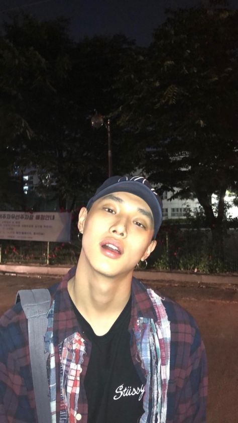 Jung Jinhyeong, Cute Asian Guys, Korean Artist, Bastille, Kpop Guys, Pretty Men, Asian Men, Ig Story, Boyfriend Material