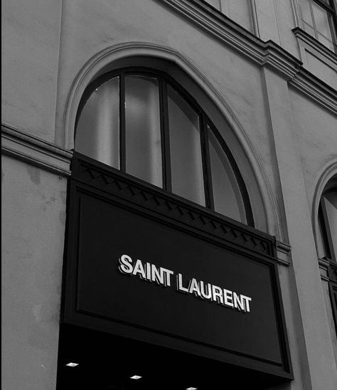 Ysl Dark Aesthetic, Dark Designer Aesthetic, Written Wallpapers, Yves Saint Laurent Aesthetic, Saint Laurent Aesthetic, Brands Aesthetic, Ysl Aesthetic, Chat Wallpaper Whatsapp, Mafia Princess