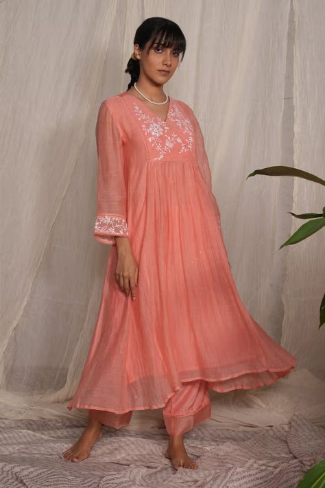 Peach Chikankari Chanderi Kurta for Women Chanderi Suits Design, Embroidered Garden, Simple Indian Suits, Candy Stick, Mukaish Work, Red Kurta, Kurti Designs Latest, Fashion Sketches Dresses, Pattern Embroidery