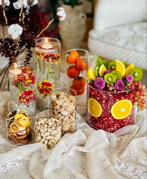 Yalda Table Design, Yalda Night Photography, Yalda Photography, Yalda Night Ideas Gift, Yalda Decor, Cake Yalda, Yalda Night Ideas Decor, Shab Yalda Decoration, Yalda Design Idea