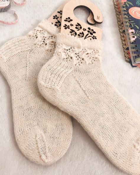 Crochet Baby Socks, Sock Knitting, Socks Pattern, Sock Knitting Patterns, Variegated Yarn, Big Things, Crochet Baby Booties, Knit Picks, Sock Patterns