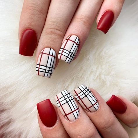 Classy Christmas Nails Short, Checkered Nail Designs, Burberry Nails, November Nail Designs, Plaid Nail Designs, Plaid Nail Art, Long Square Nails, Square Nail, November Nails