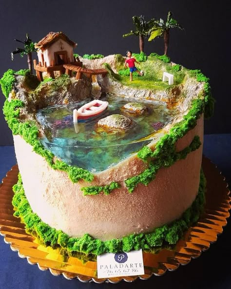 Cakes That Look Like Real Things, Pond Cake Ideas, Crazy Cakes Design, Cakes That Look Like Food, Super Cool Cakes, Pond Cake, Ocean Cake, Island Cake, Ocean Cakes