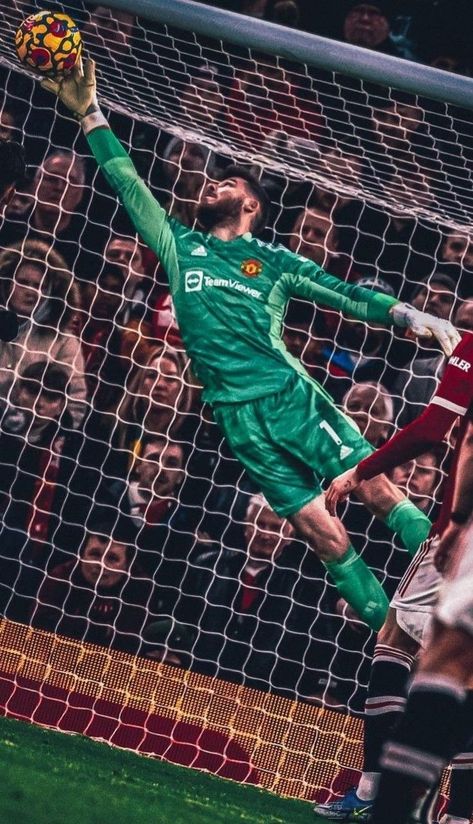 Soccer Keeper, Juventus Team, Marc-andré Ter Stegen, Peaky Blinders Characters, Cristiano Ronaldo Manchester, Manchester United Team, Soccer Goalie, Manchester United Wallpaper, Manchester United Players